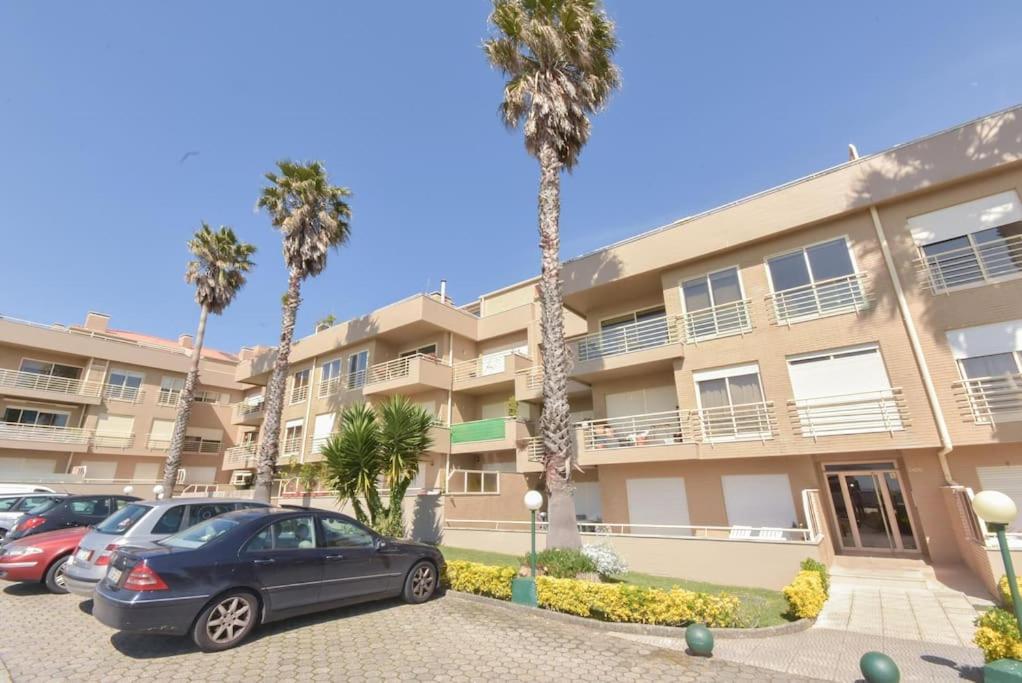 Rocha'S Apartment Remodelado! Na Praia Com Terraco Віла-Нова-де-Гая Екстер'єр фото