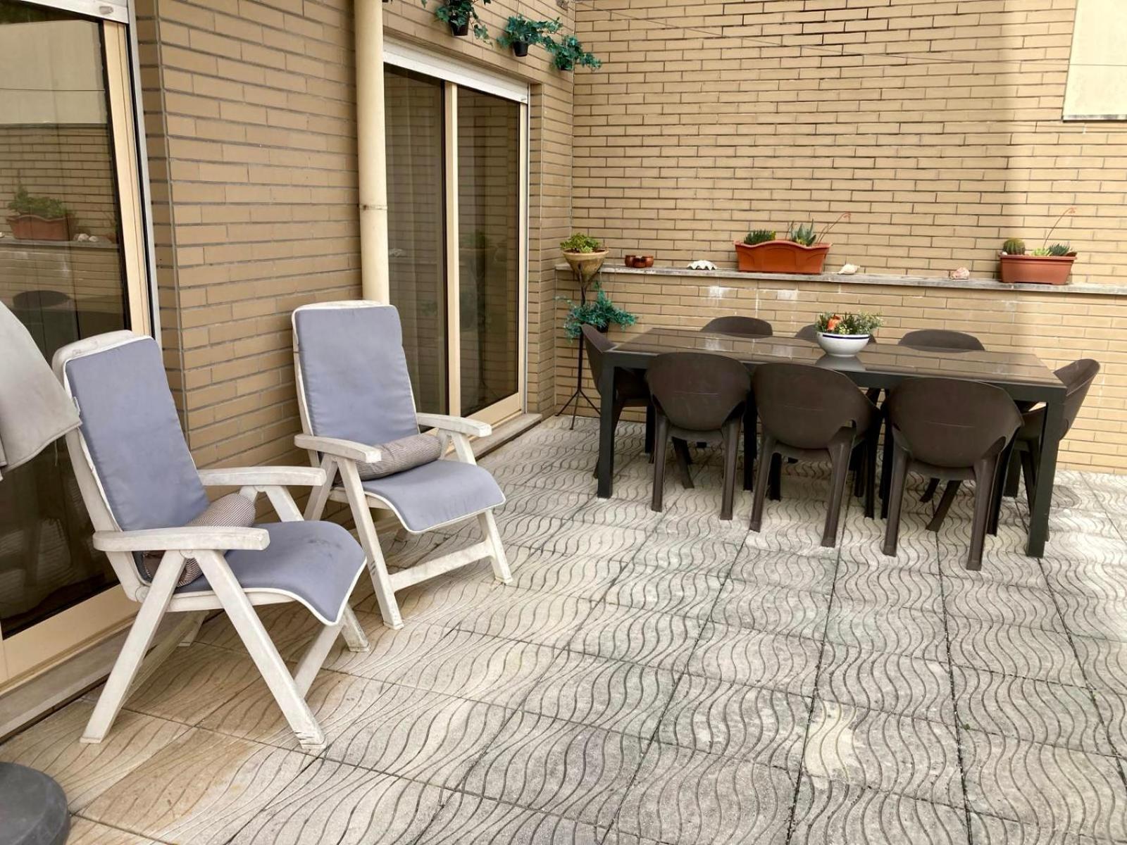 Rocha'S Apartment Remodelado! Na Praia Com Terraco Віла-Нова-де-Гая Екстер'єр фото